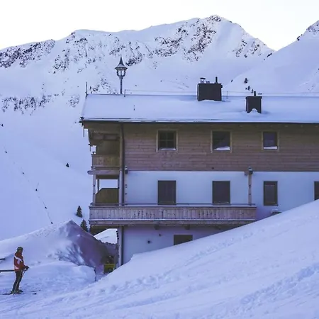 Trattenbach Rettenstein 別荘 *